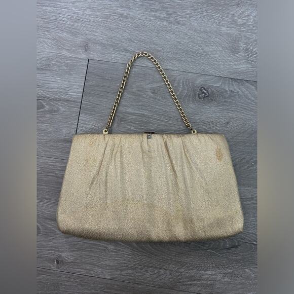 Vintage - formal Clutch- gold- some staining - metallic- chain- purse - Picture 4 of 9
